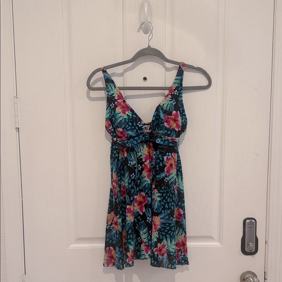 Women’s A.C.T tankini - Picture 3 of 6